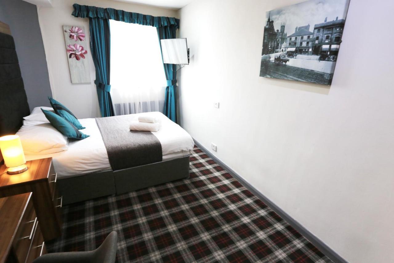 Huddersfield Hotel Luaran gambar