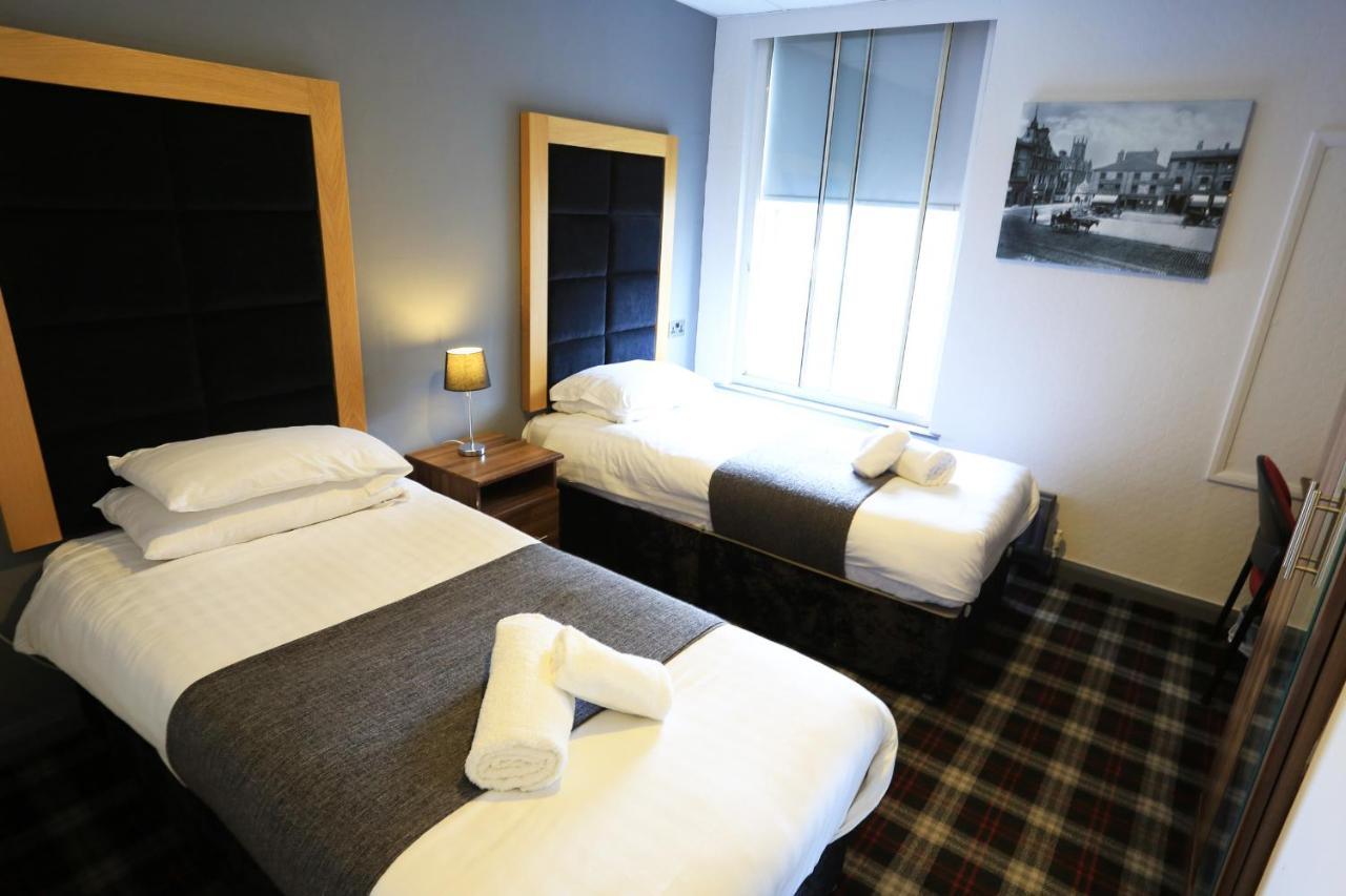 Huddersfield Hotel Luaran gambar