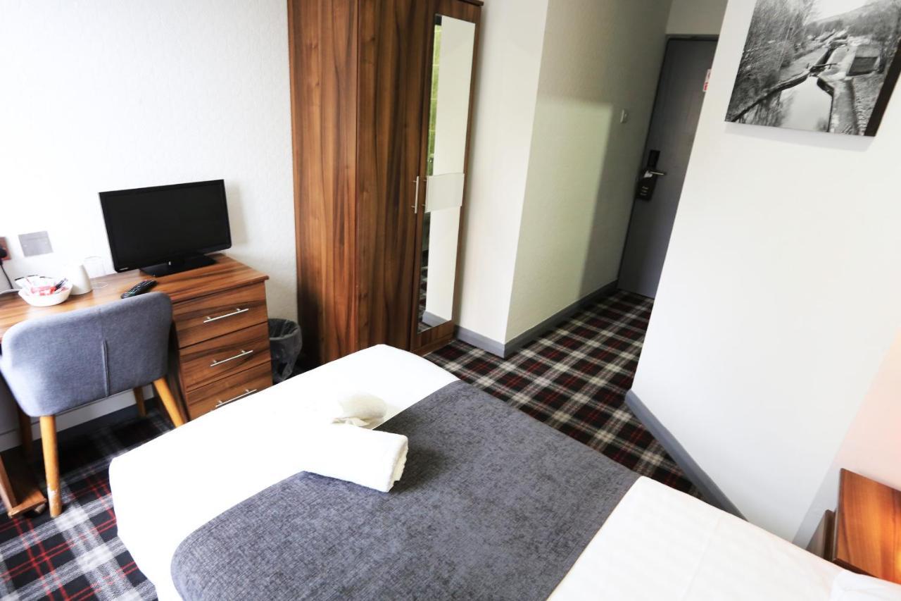 Huddersfield Hotel Luaran gambar