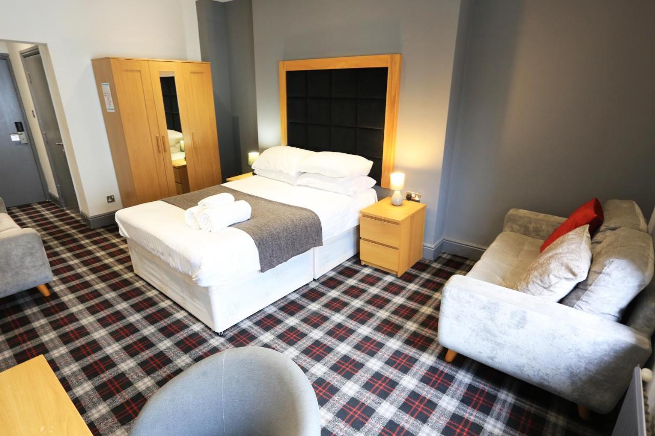 Huddersfield Hotel Luaran gambar