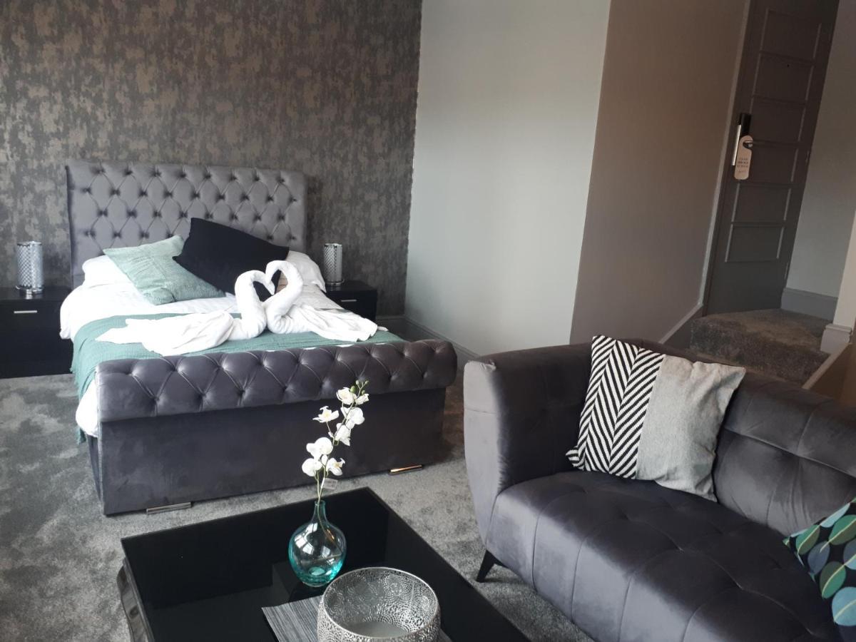 Huddersfield Hotel Luaran gambar