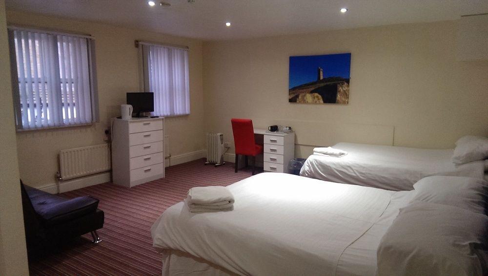 Huddersfield Hotel Luaran gambar