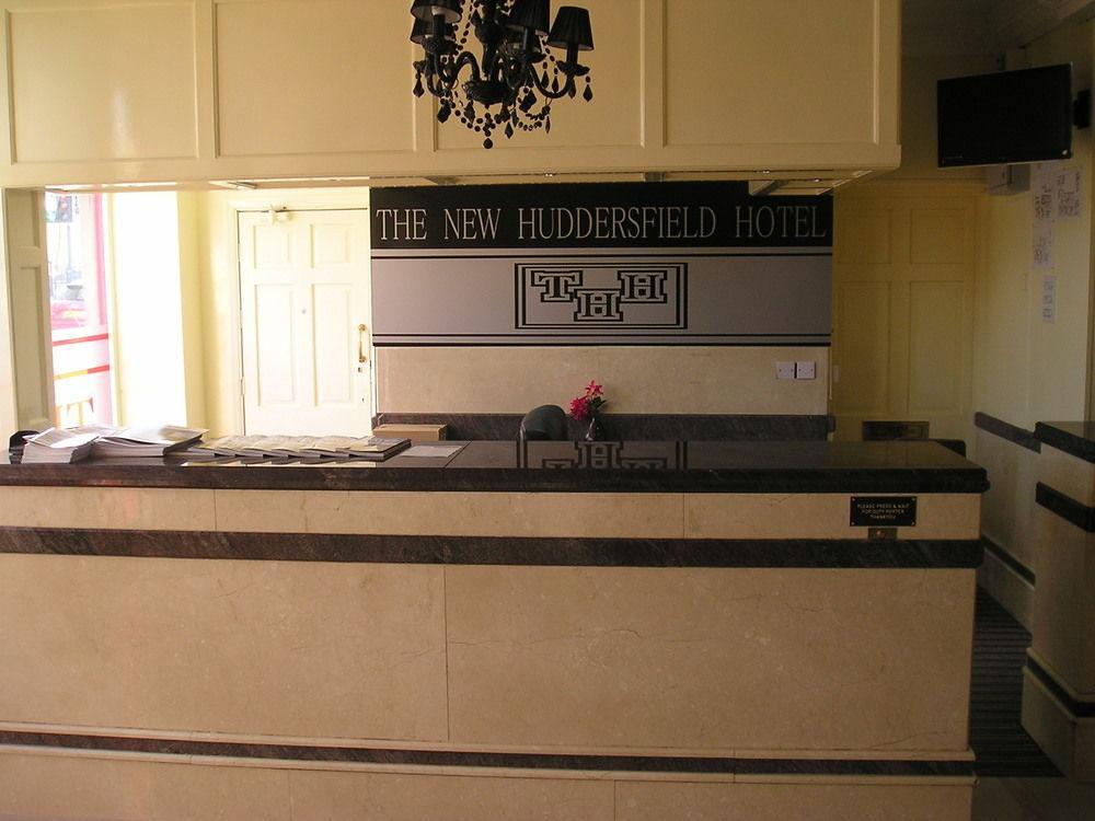 Huddersfield Hotel Luaran gambar